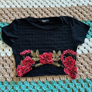Black Ribbed Floral Embellishments Top Cropped Shirt Womans sz Small